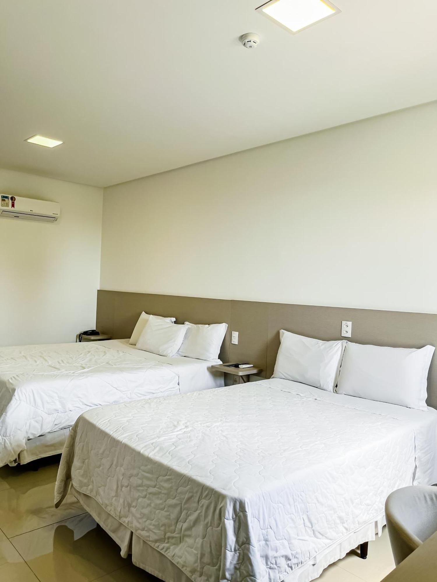 Liguori Hotel ตรินดาเจอ ภายนอก รูปภาพ